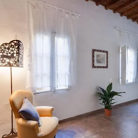 Medici Tower Apartment *